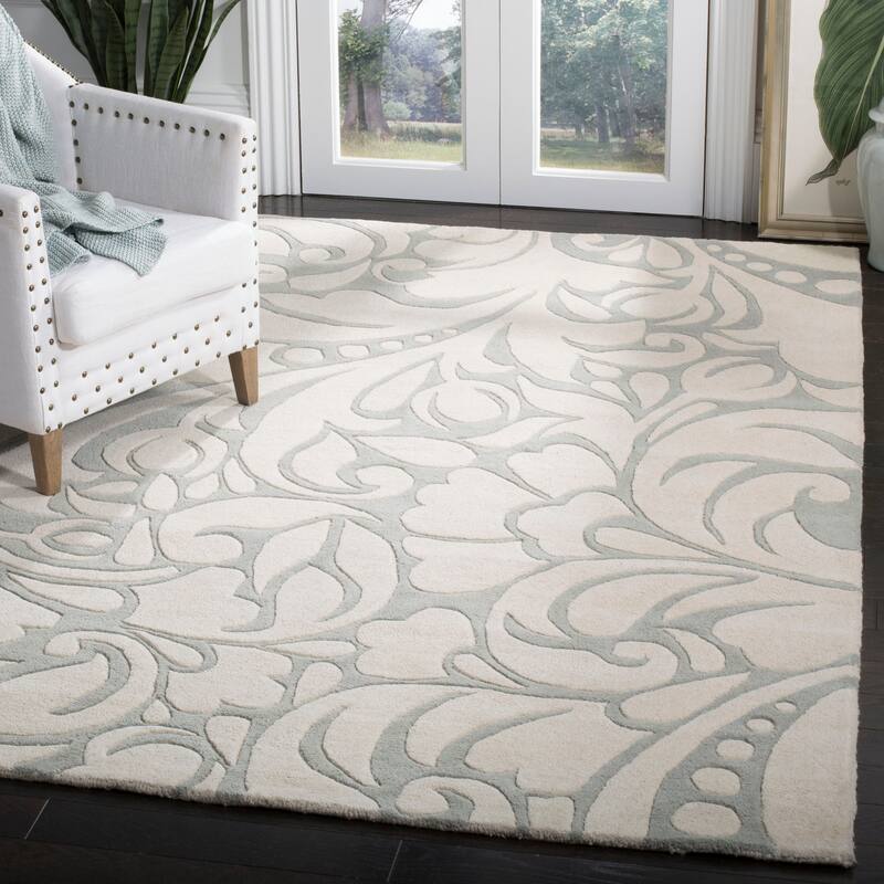 SAFAVIEH Handmade Soho Shena Flow N.Z. Wool Rug - 3'6" x 5'6" - Blue/Ivory