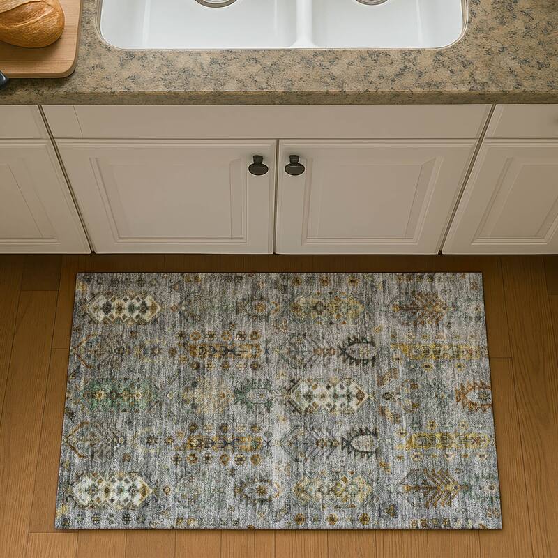 Premium Washable Super Soft Traditional Karachi Mayfield Rug - Pewter - 1'8" x 2'6"