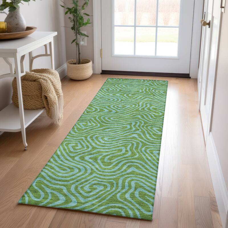 Machine Washable Indoor/ Outdoor Modern Trance Chantille Rug - Green - 2'3" x 7'6"