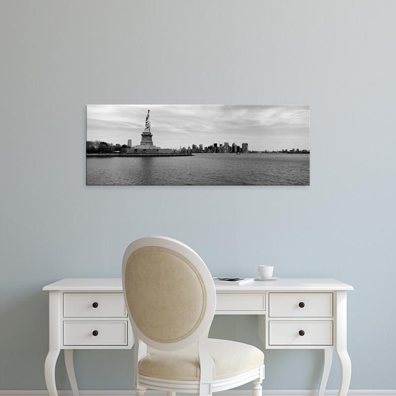 New York City - Statue of Liberty Panoramic Wall Decor