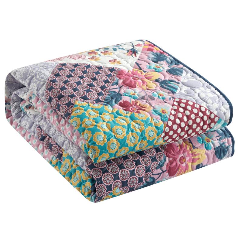 Nanshing Brenda 3 Piece Patchwork Multicolor Quilt Set