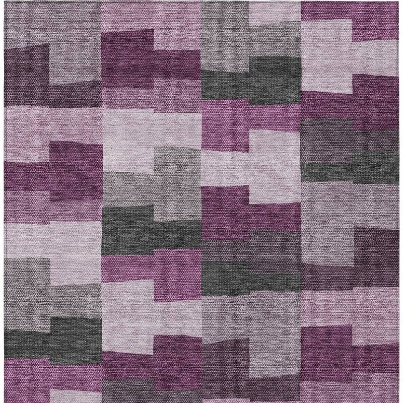 HomeRoots Geometric Transitional Rectangle Outdoor Rug