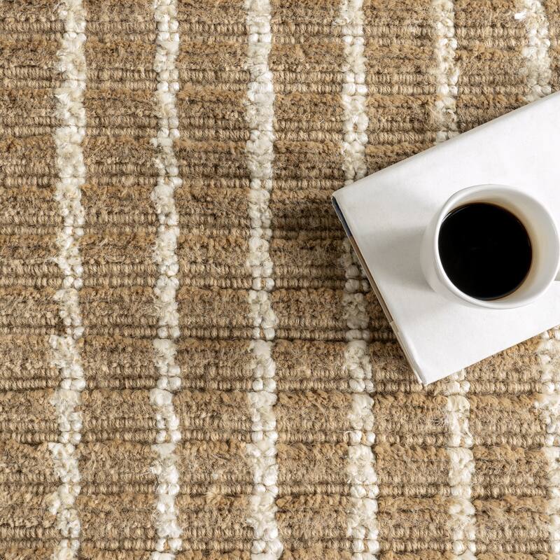 Nuloom Cosmia Striped Jute Area Rug