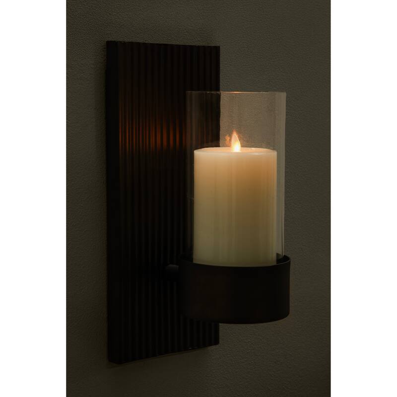 Kate and Laurel Rooks Metal Wall Sconce