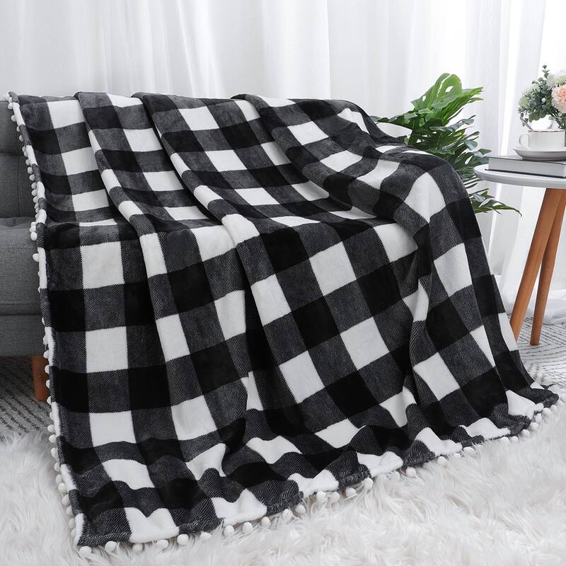 Buffalo Plaid Flannel Throw Blanket with Pom Poms Soft Plush Microfiber Blankets