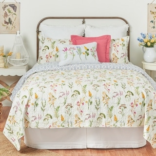 Genevieve Floral Botanical Quilt Set