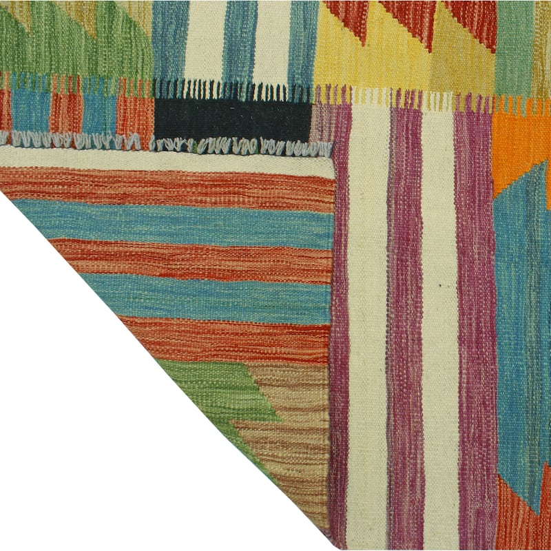 Flatweave Zuleika Red/Ivory Rug - 5'8" x 8'3"