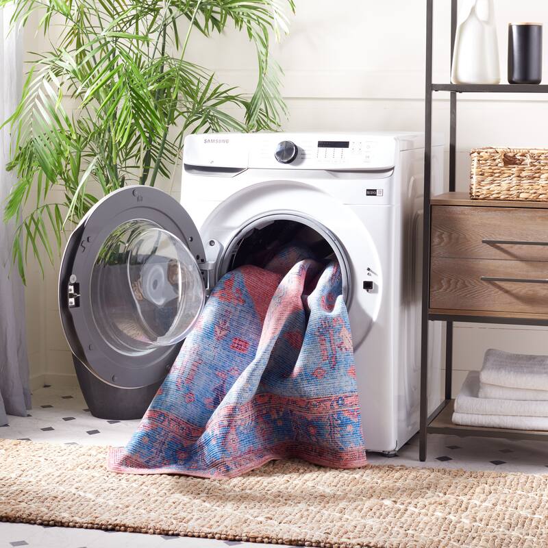 SAFAVIEH Serapi Machine Washable Adelle Shabby Chic Distressed Rug