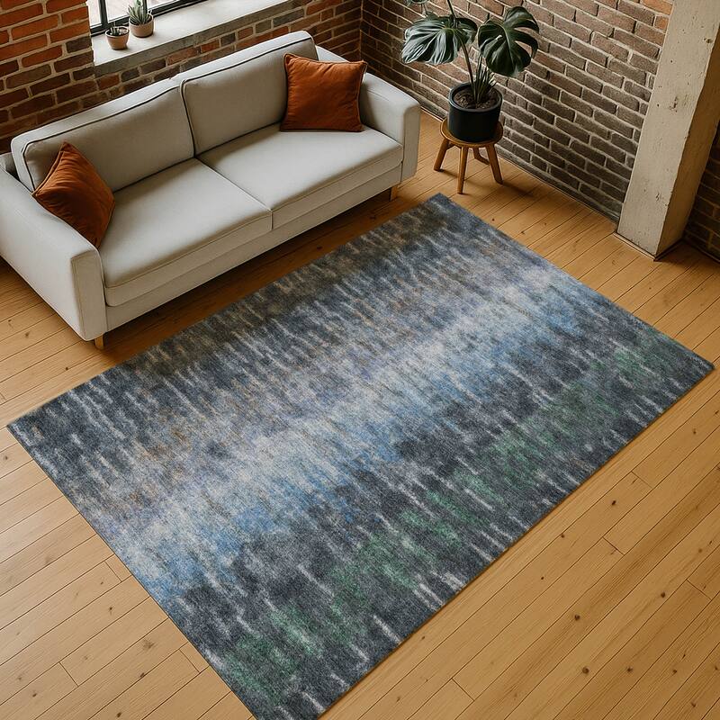 Machine Washable Indoor/ Outdoor Contemporary Ombre Chantille Rug