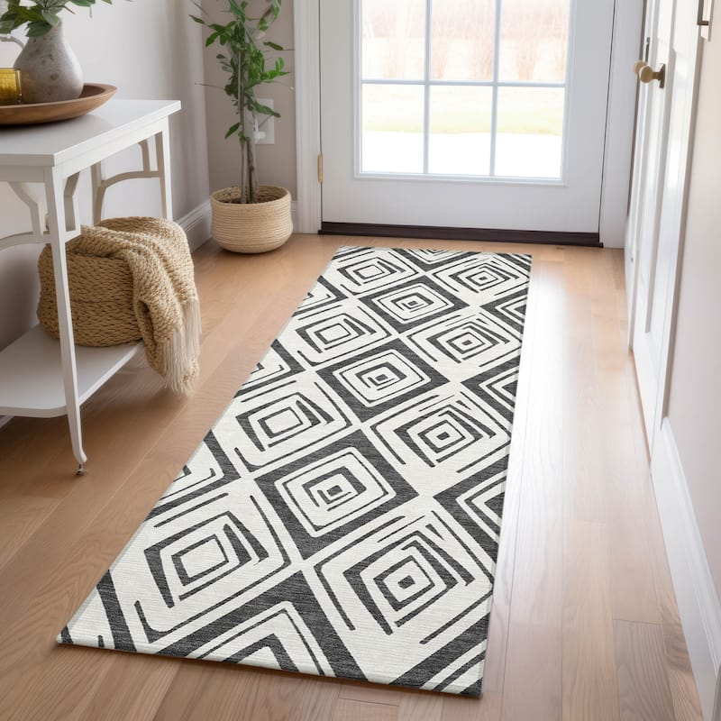 Machine Washable Indoor/ Outdoor Chantille Ombre Diamonds Rug