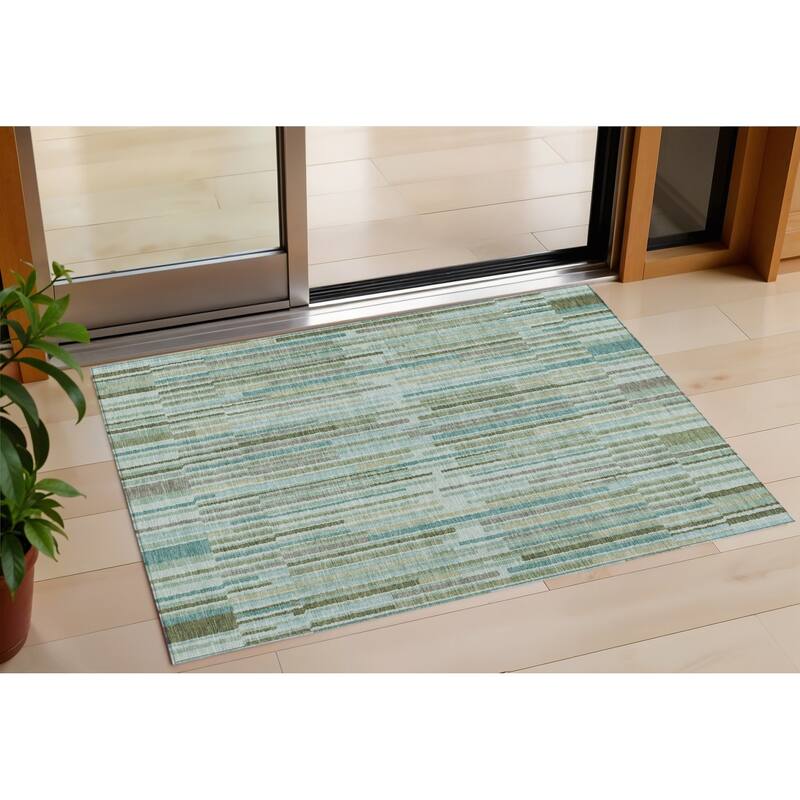 HomeRoots Striped Transitional Rectangle Outdoor Rug - 3' x 5'