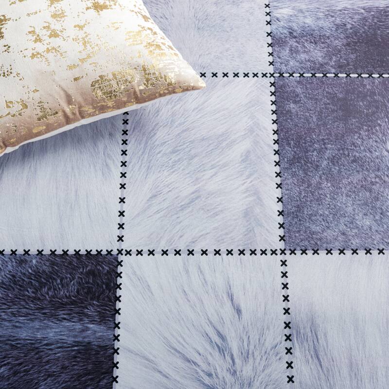 SAFAVIEH Faux Hide Machine Washable Slip Resistant Savina Rustic