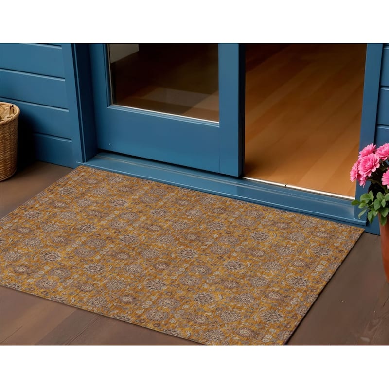 HomeRoots Floral Transitional Rectangle Outdoor Rug - 3' x 5'