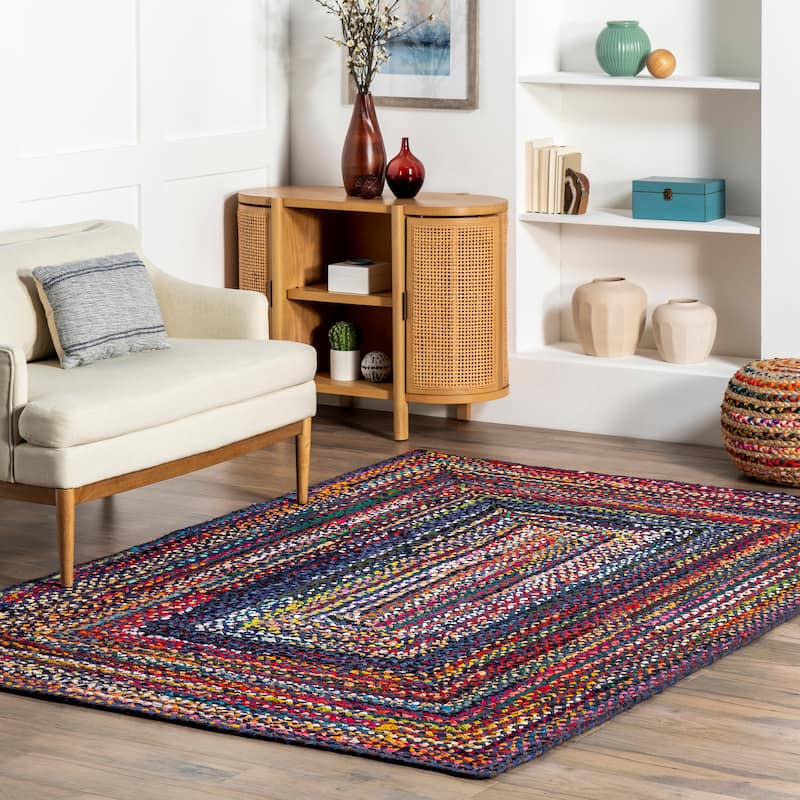 Nuloom Tammara Bohemian Hand Braided Area Rug - 6' Round - Blue Multicolor