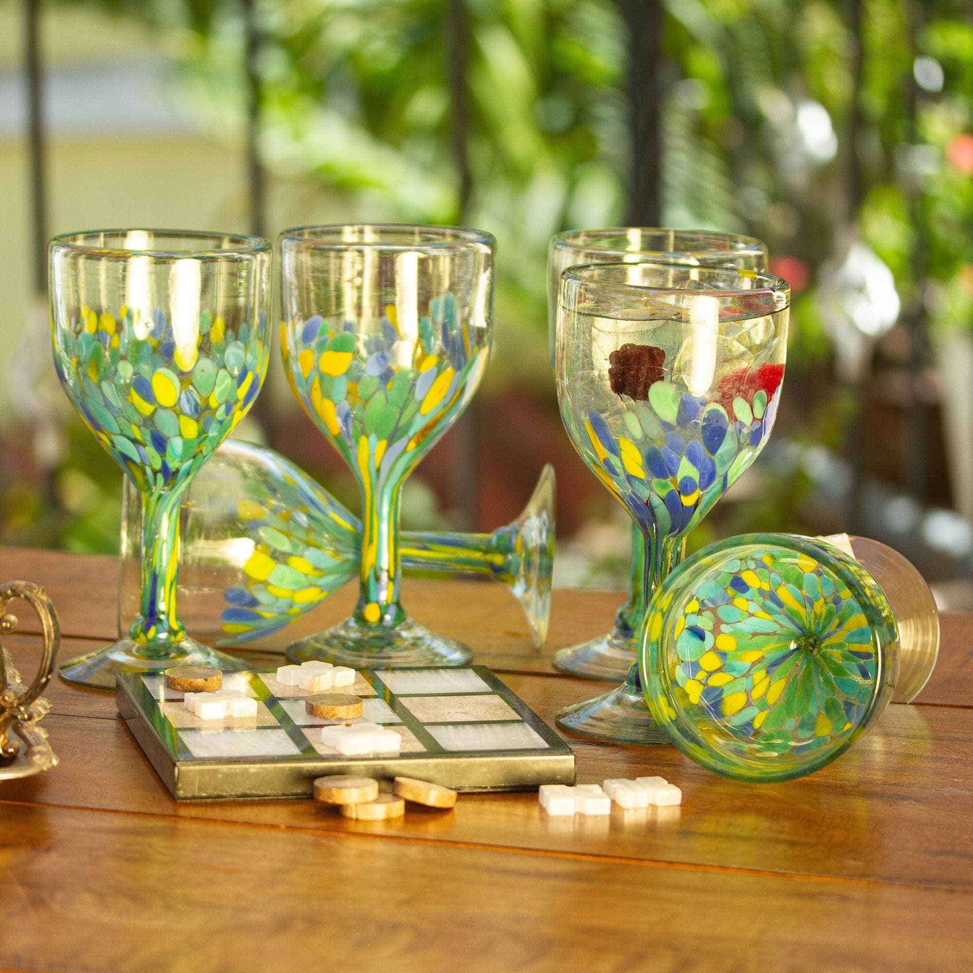Handmade Tropical Confetti Glass Wine Glasses (Mexico) - Green