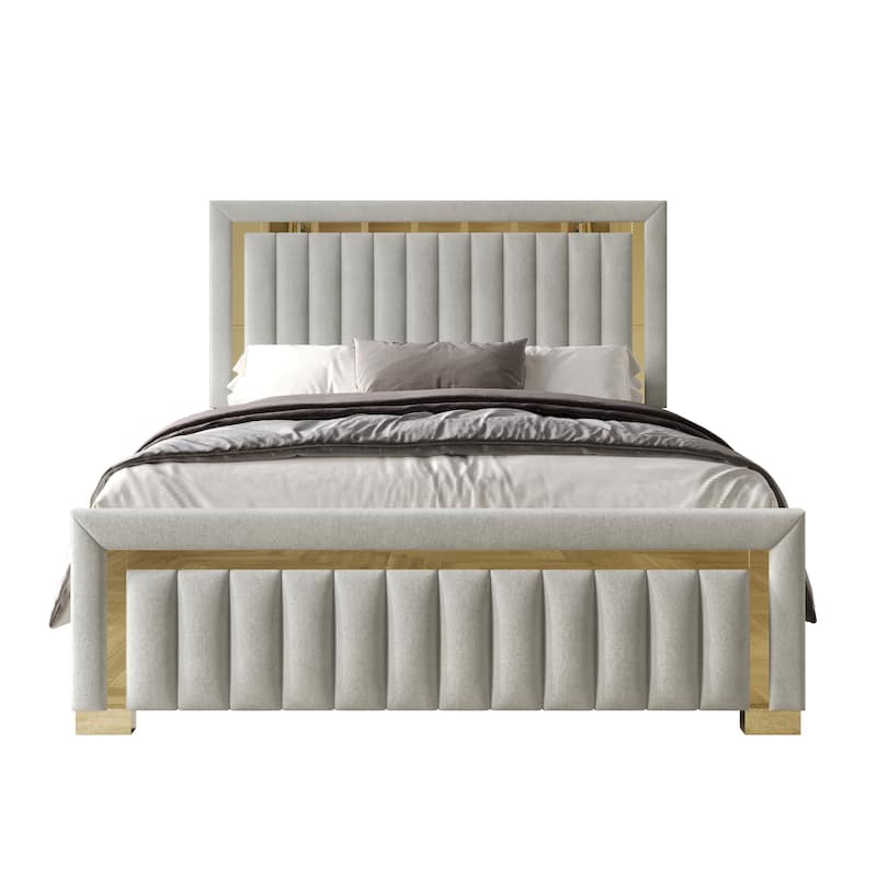 Clayfell Olathe Upholstered Panel Bed