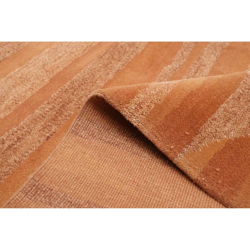 ECARPETGALLERY Hand-knotted Opulence Brown Wool Rug - 5'0 x 7'6