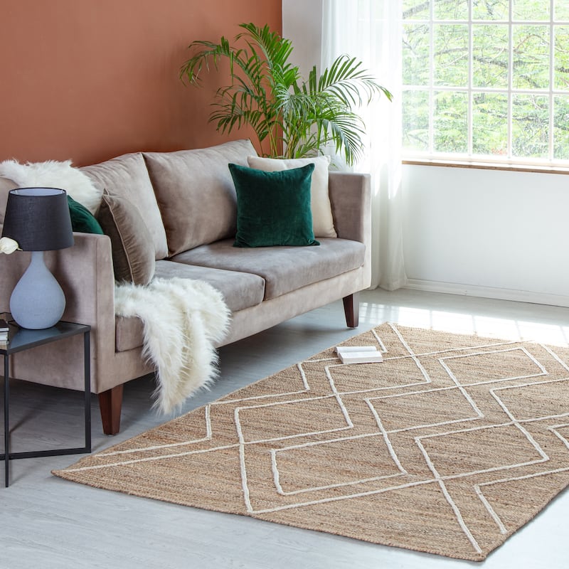 Jani Bougainvillea Natural Ivory Braided Lattice Area Rug - Durable Indoor/Outdoor Carpet