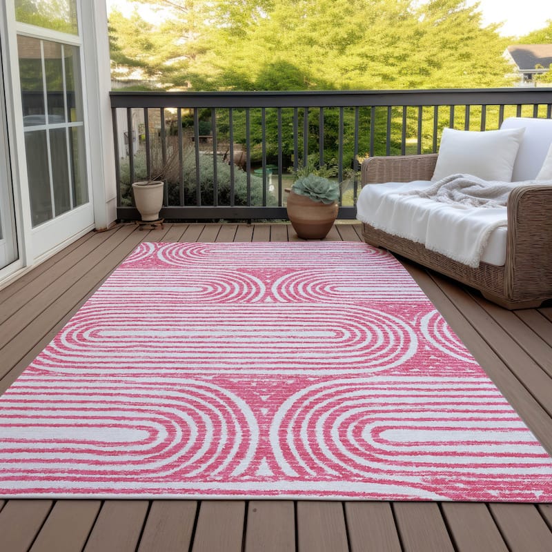 Machine Washable Indoor/ Outdoor Modern Vibes Chantille Rug