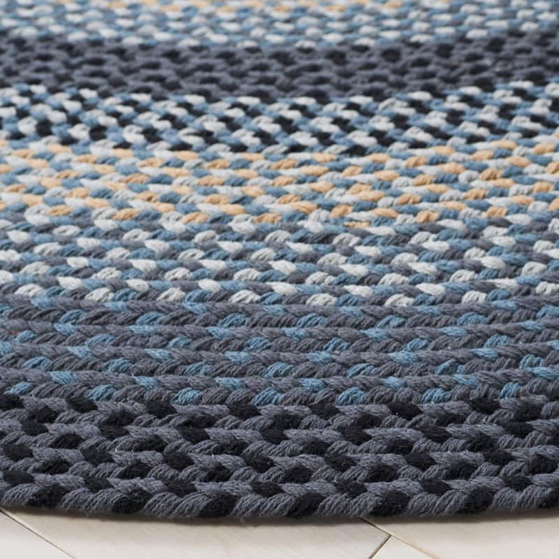 SAFAVIEH Handmade Braided Sylvianne Cotton Rug