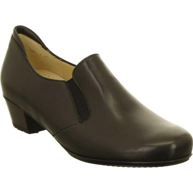 wide women's flats