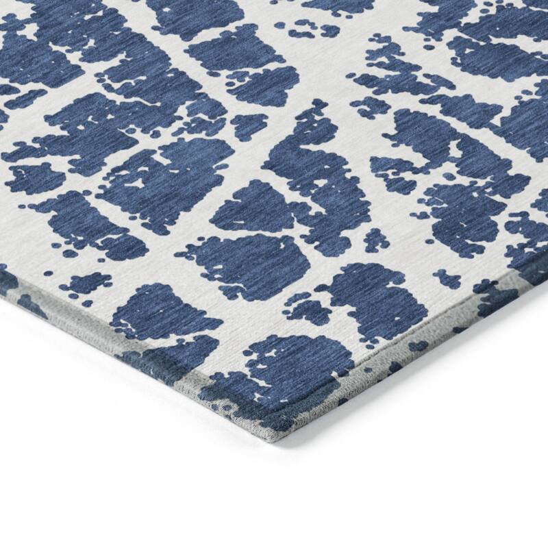 Alloz Modern Art-Inspired Weather Resistant Versatile Elegance Runner Outdoor Rug - 8' Runner