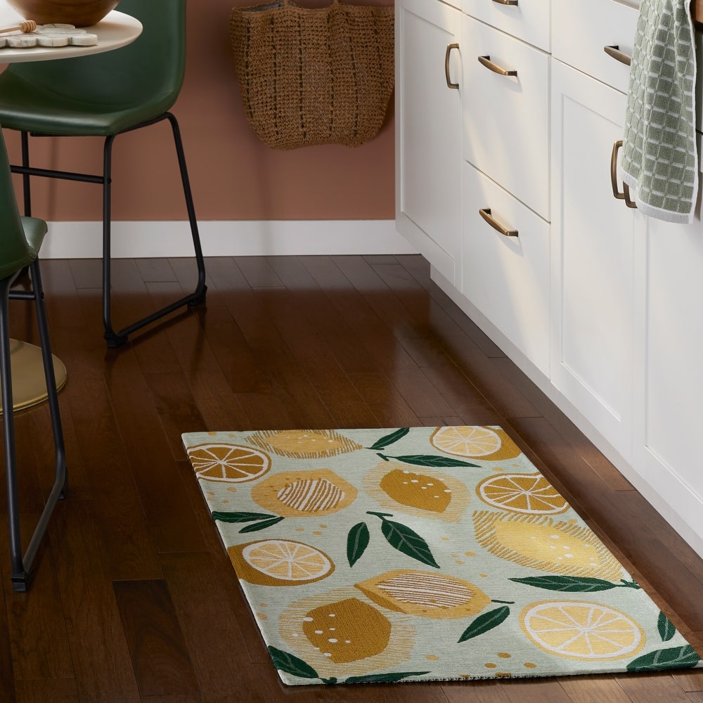 TOWN & COUNTRY LUXE Livie Fresh Lemon Everwash Washable Non-Slip Backing Kitchen Mat