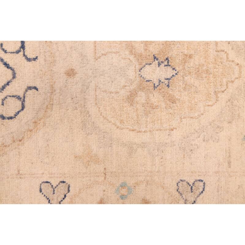 ECARPETGALLERY Hand-knotted Signature Collection Ivory Wool Rug - 9'11 x 14'1