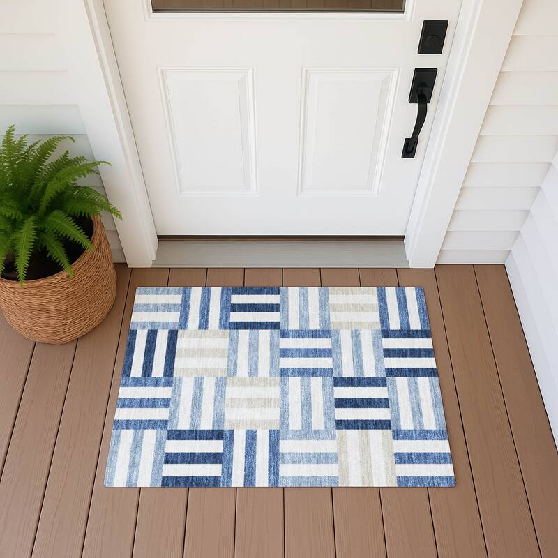 Machine Washable Indoor/ Outdoor Modern Hatch Chantille Rug - Navy - 1'8" x 2'6"