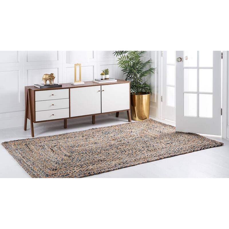 Braided Slin Collection Area Rug