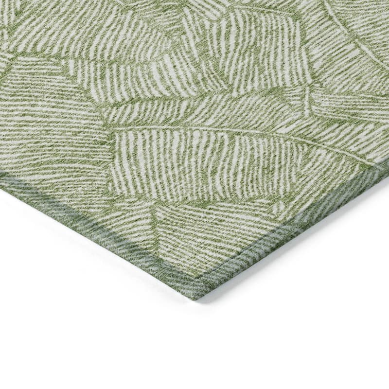 Machine Washable Indoor/ Outdoor Chantille Tropical Palm Rug