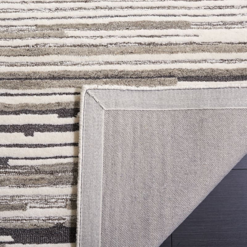 SAFAVIEH Handmade Fifth Avenue Zsoka Modern Stripe Wool Rug