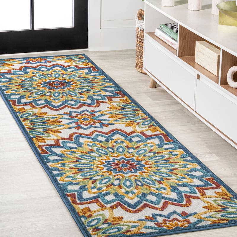 JONATHAN Y Cetara Abstract Bold Mandala High-Low Indoor/Outdoor Area Rug - 2 X 8