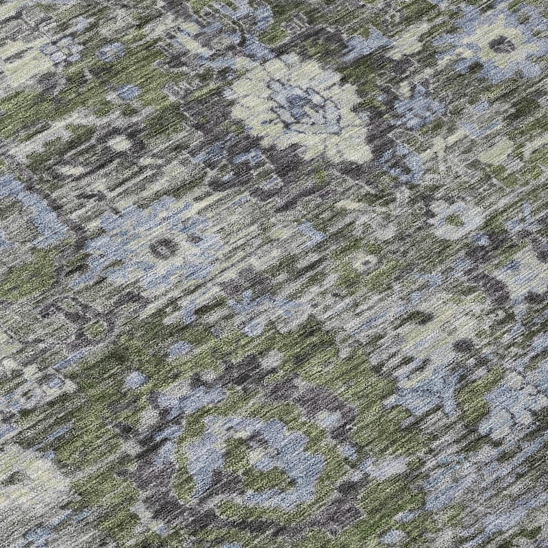 Machine Washable Indoor/ Outdoor Vintage Traditional Chantille Rug