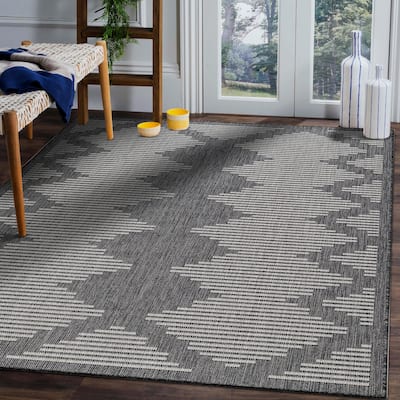 Beverly Rug Dark Grey Geometric Indoor Outdoor Rug, Outside Carpet for Patio, Deck, Porch