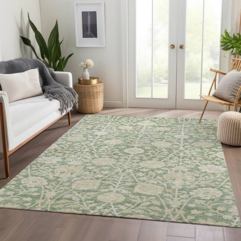 Machine Washable Indoor/ Outdoor Traditional Kashan Chantille Rug