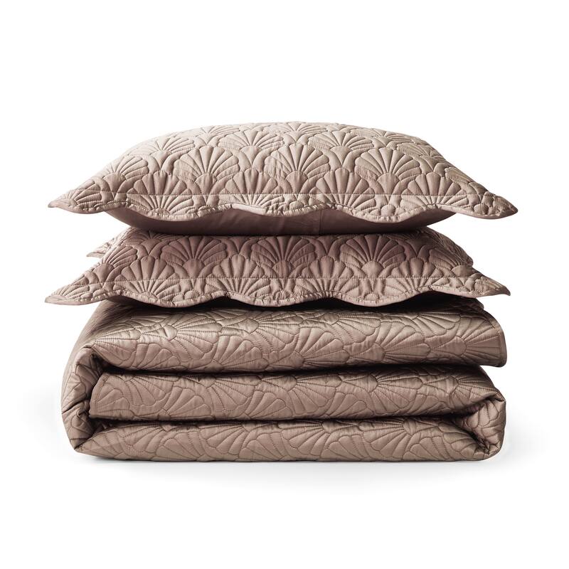 Ted Baker Deco Shell Quilt Set