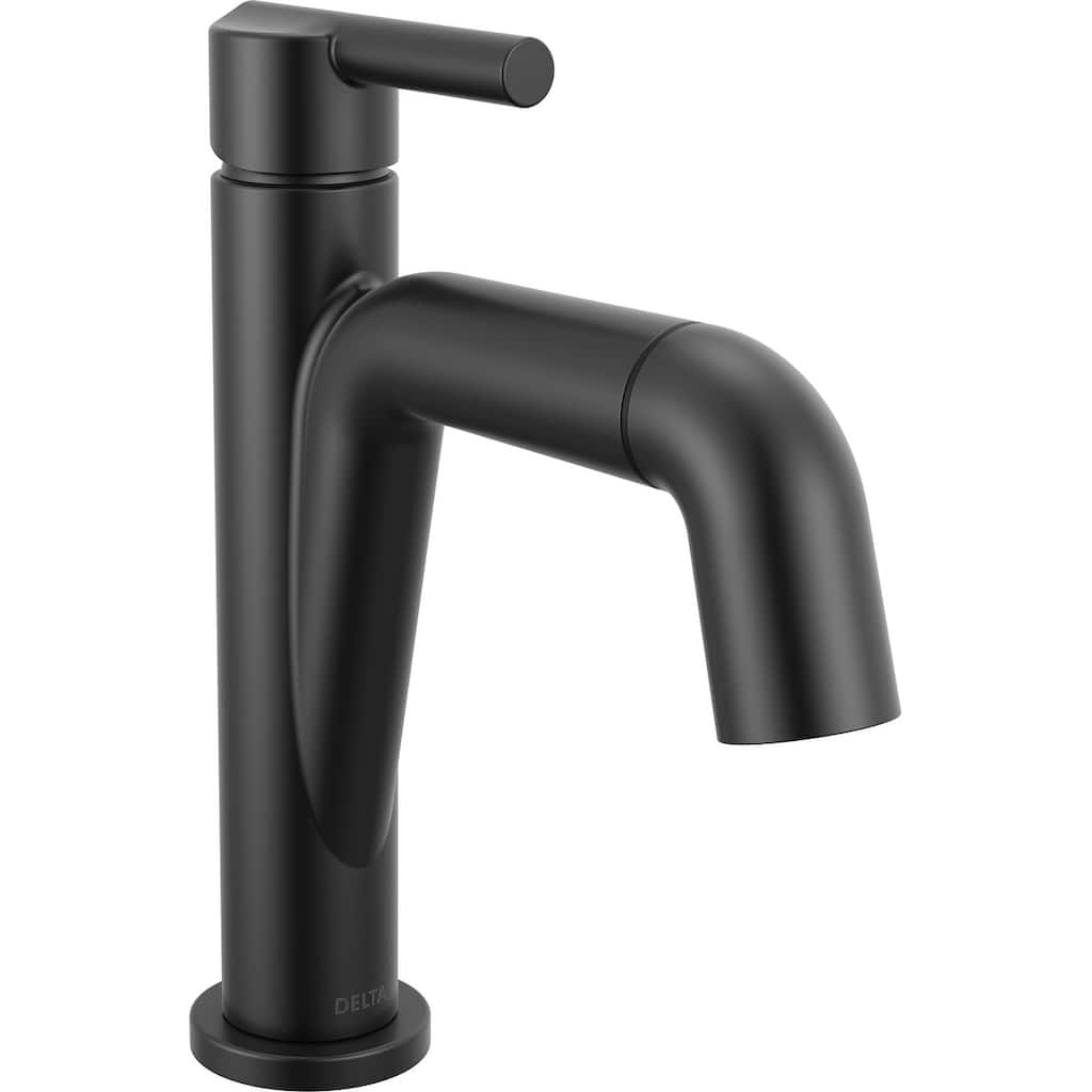 Delta 15849LF-PD Nicoli 1.2 GPM Single Hole Bathroom Faucet with Pull