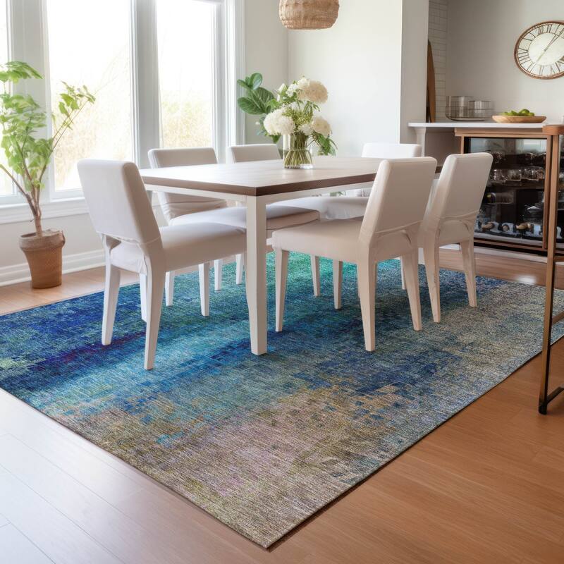 Machine Washable Indoor/ Outdoor Abstract Ombre Chantille Rug