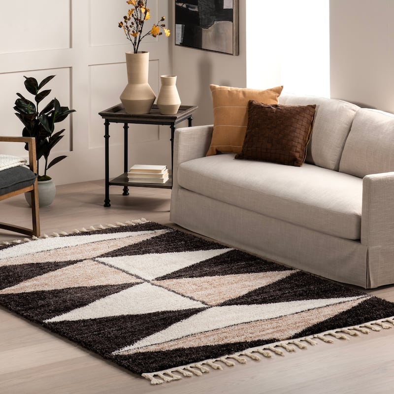 Nuloom Micah Diamond Shag Tassel Area Rug - 3' x 5' - Brown - Rectangle