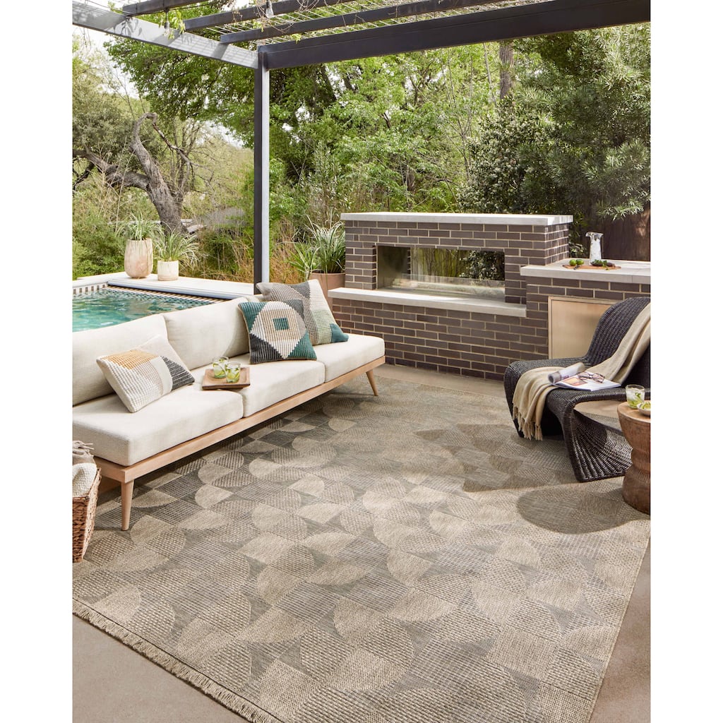 Alexander Home Dana Indoor / Outdoor Mid Century Modern Area Rug