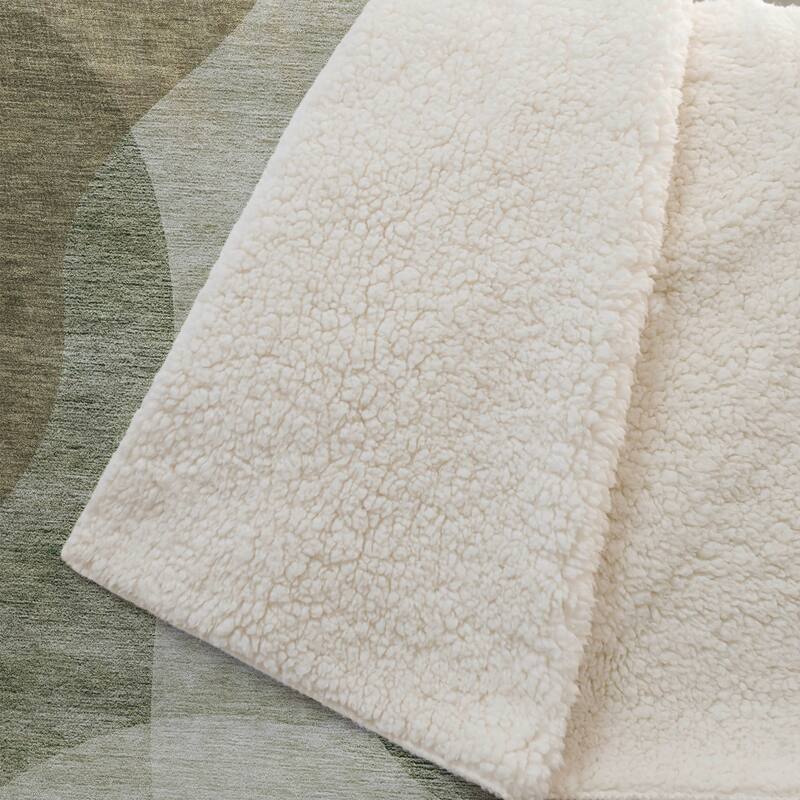 Premium Machine Washable Casual Contemporary Sherpa Throw Blanket
