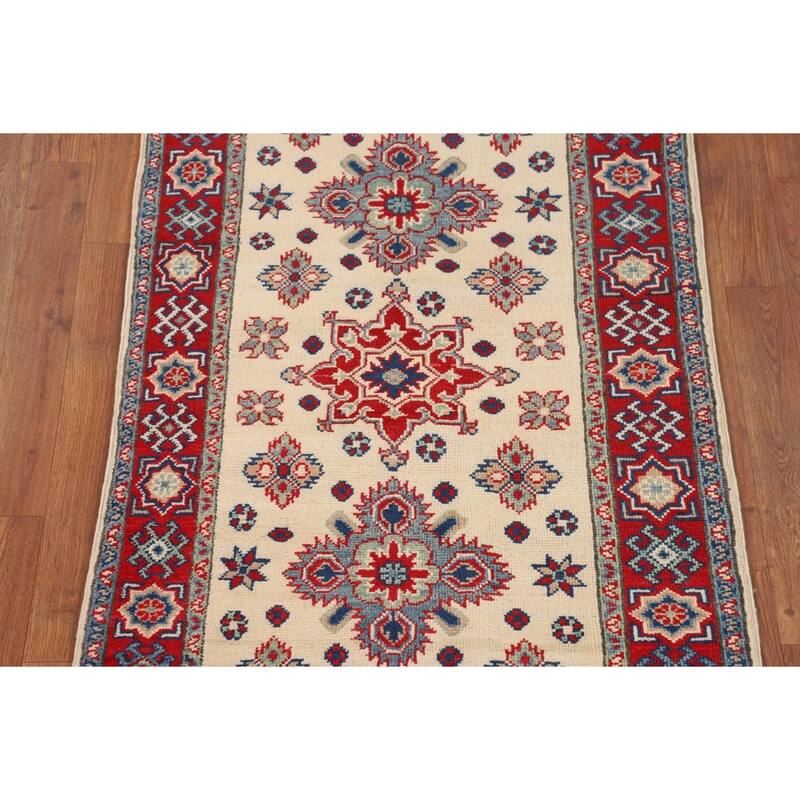 Kazak Accent Rug Hand-Knotted Traditional Beige Wool Carpet - 2'8" x 4'0"