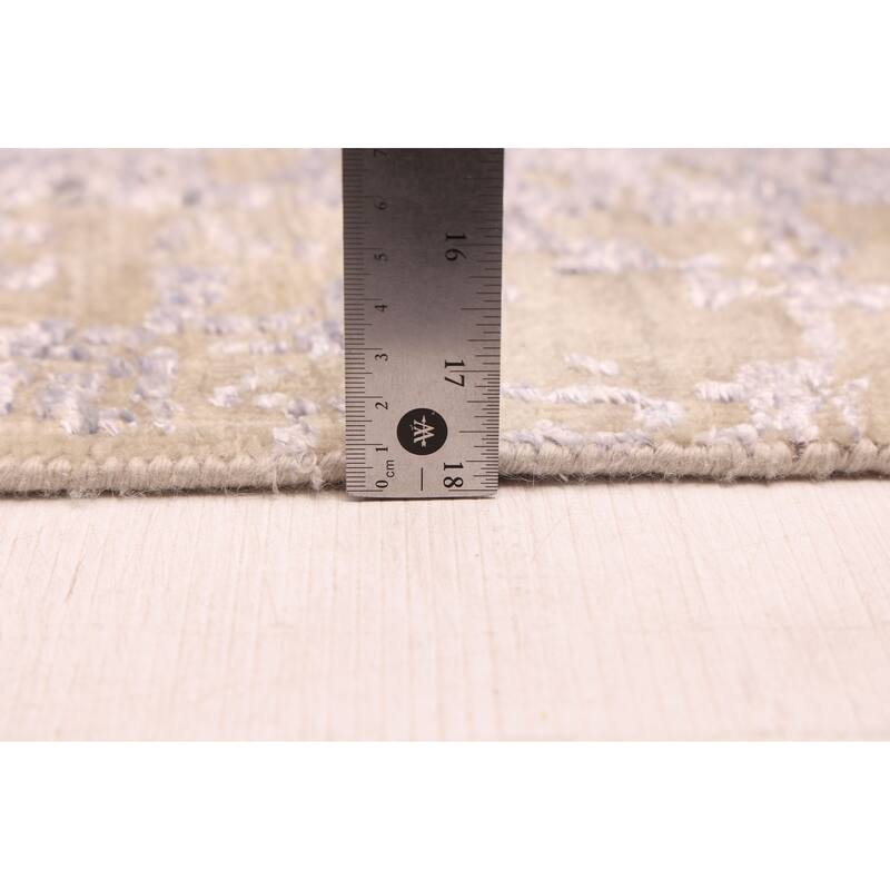 ECARPETGALLERY Hand-knotted Legacy Khaki Silk, Wool Rug - 2'7 x 12'1