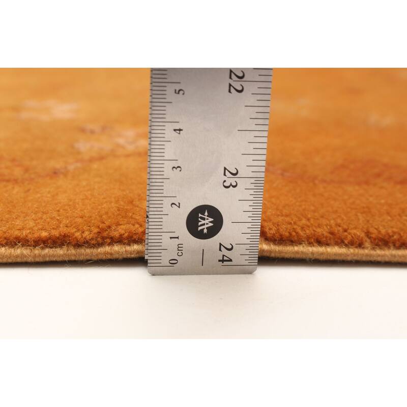 ECARPETGALLERY Hand-knotted Color Transition Gold Wool Rug - 2'9 x 9'2