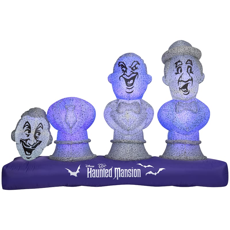 Haunted Mansion Scene with Music and Synchronized Light Show