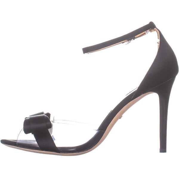 badgley mischka lindsey ankle strap sandal