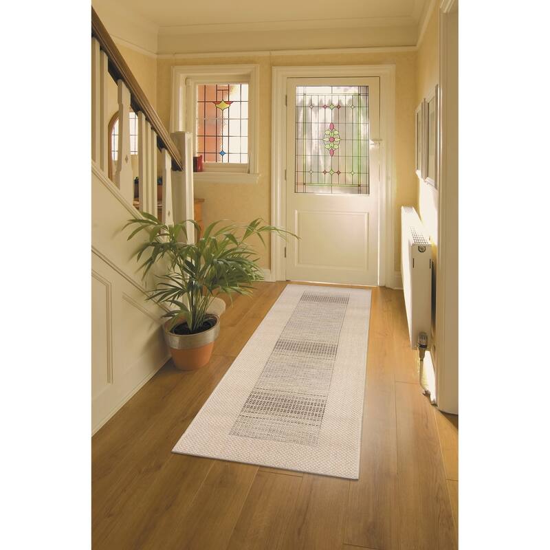 Liora Manne Riviera Border Indoor/Outdoor Area Rug