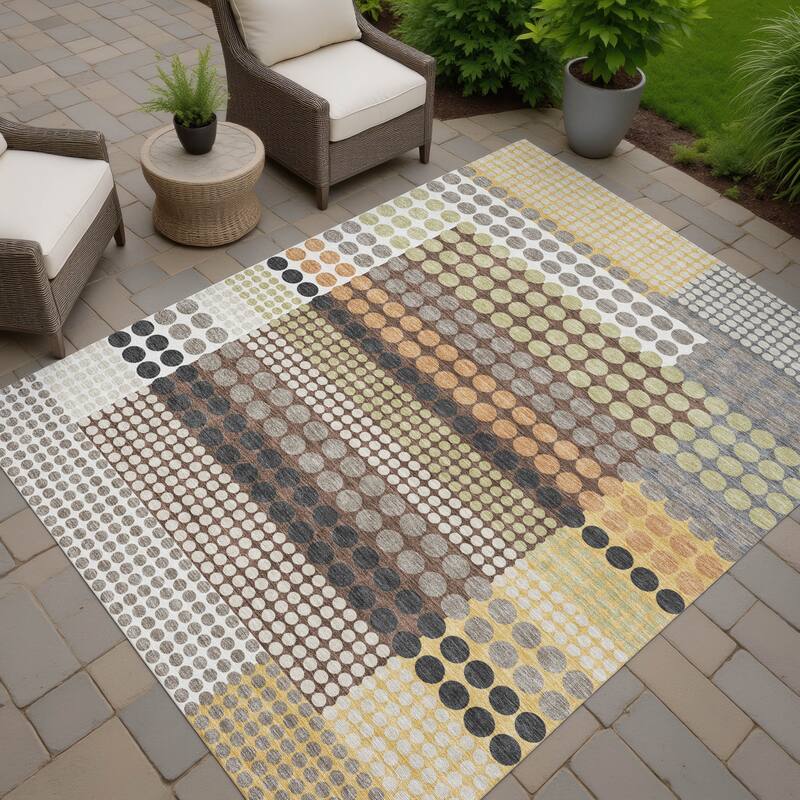 Machine Washable Indoor/ Outdoor Casual Dotty Chantille Rug