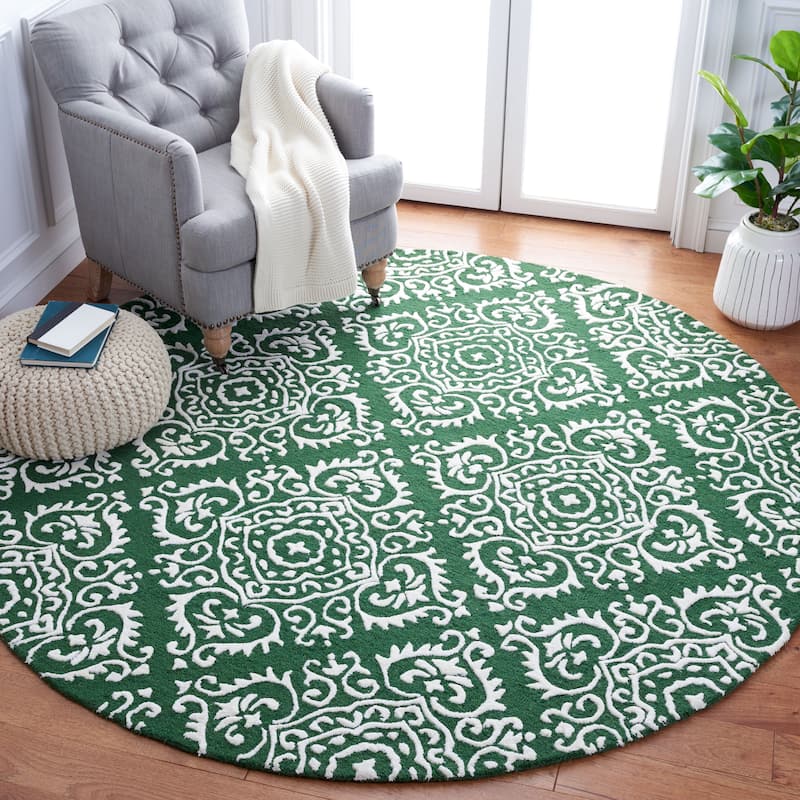 SAFAVIEH Handmade Chatham Alisone Wool Rug - 7' Round - Green/Ivory